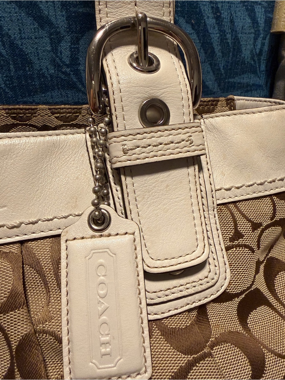 Coach Signature Soho Pleated Tote - Picture 4 of 12